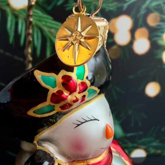 Christopher Radko 'THE ICENHOWERS MAMIE' Glass Ornament 4-1/2" - Picture 5 of 6